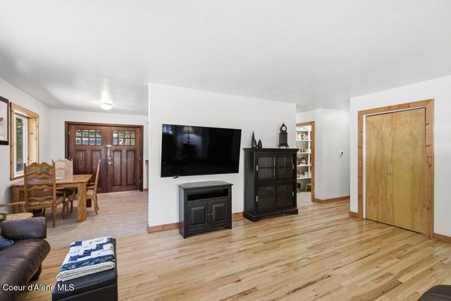 112 Sandy Ridge RD, Priest River, ID 83856