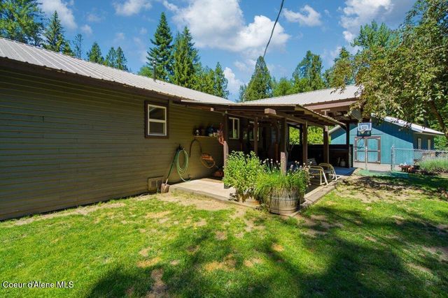 112 Sandy Ridge RD, Priest River, ID 83856