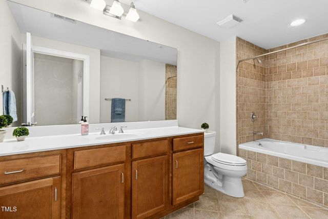 317 W Morgan Street 302, Raleigh, NC 27601