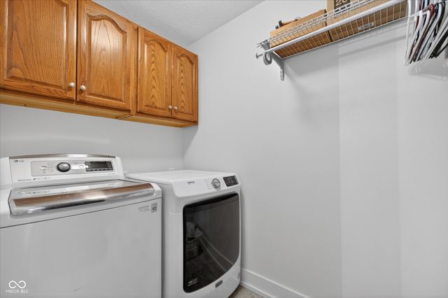 4516 W Easy Street, New Palestine, IN 46163