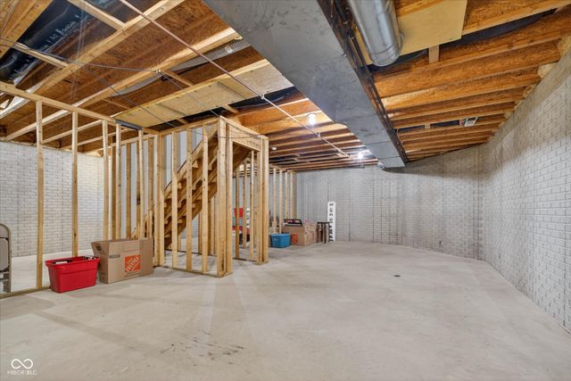 4516 W Easy Street, New Palestine, IN 46163