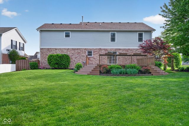 4516 W Easy Street, New Palestine, IN 46163