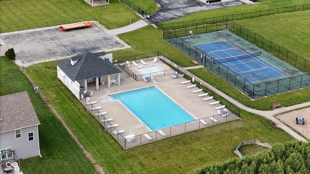 4516 W Easy Street, New Palestine, IN 46163