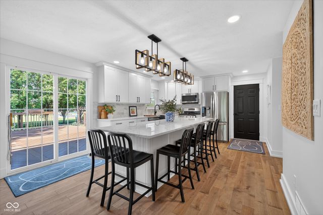 4516 W Easy Street, New Palestine, IN 46163