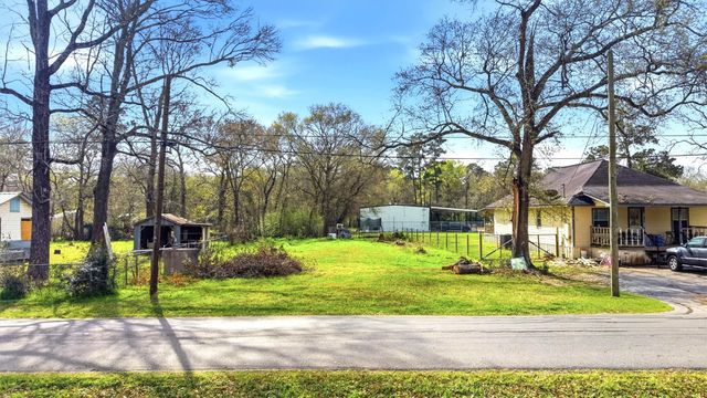 2636 Clanton Road, Conroe, TX 77301