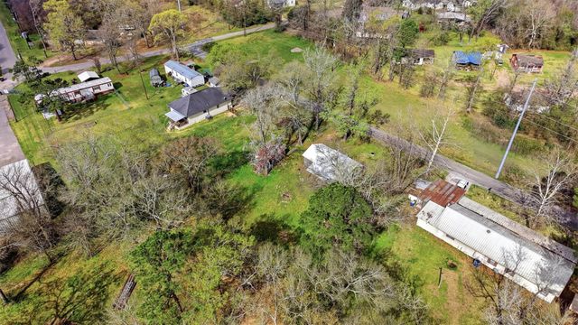 2636 Clanton Road, Conroe, TX 77301