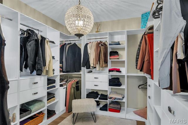 4108 Park Hill Court, Mehlville, MO 63125