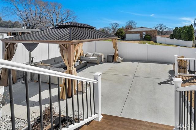 4108 Park Hill Court, Mehlville, MO 63125