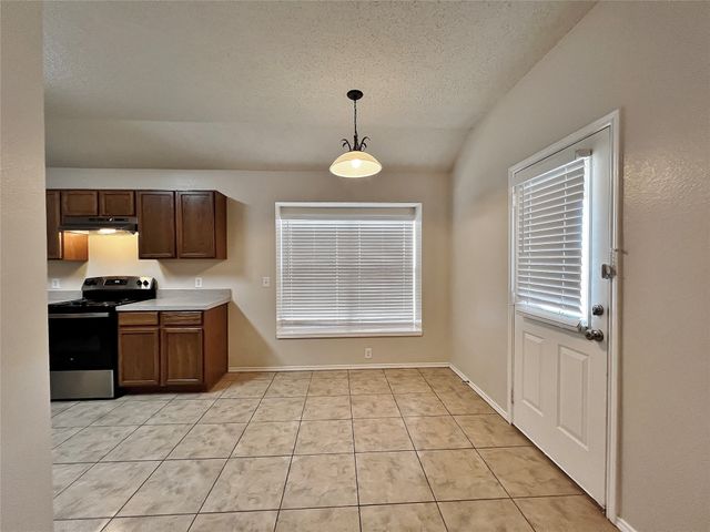 1516 Shady Shores Drive, Glenn Heights, TX 75154