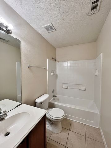 1516 Shady Shores Drive, Glenn Heights, TX 75154