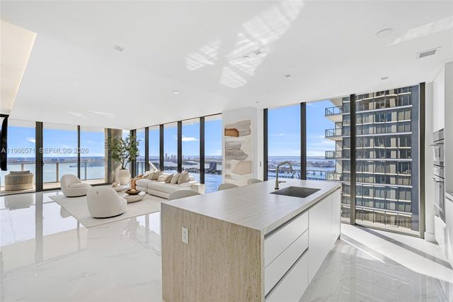 700 NE 24th St 4007, Miami, FL 33137