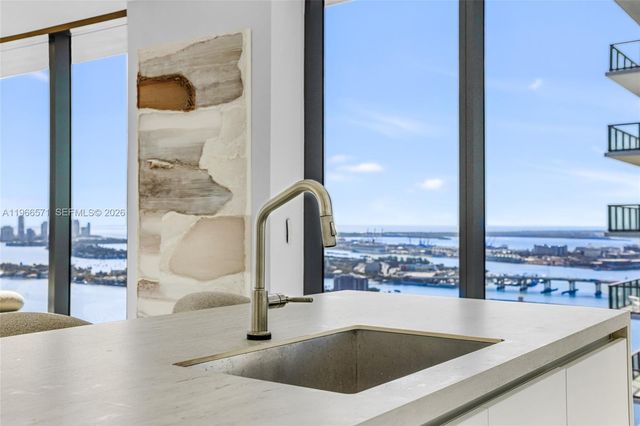 700 NE 24th St 4007, Miami, FL 33137