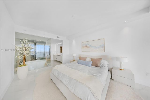 700 NE 24th St 4007, Miami, FL 33137