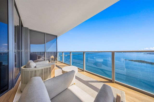 700 NE 24th St 4007, Miami, FL 33137