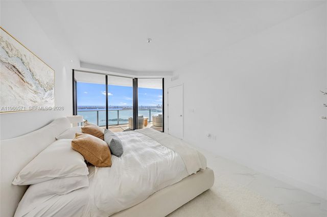 700 NE 24th St 4007, Miami, FL 33137