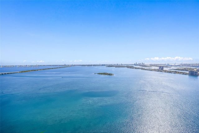 700 NE 24th St 4007, Miami, FL 33137