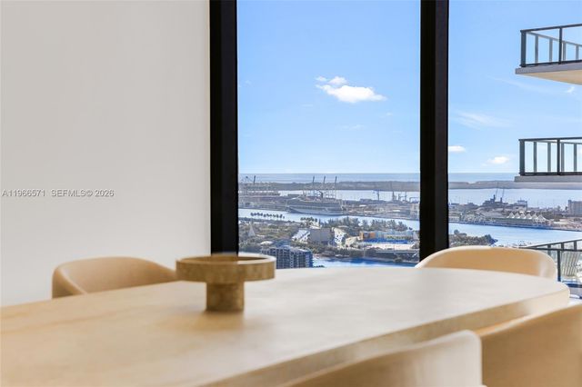 700 NE 24th St 4007, Miami, FL 33137