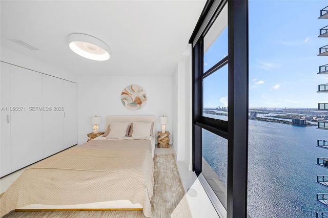 700 NE 24th St 4007, Miami, FL 33137