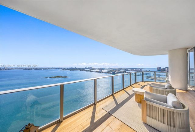 700 NE 24th St 4007, Miami, FL 33137