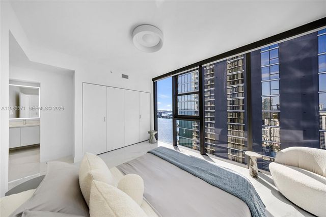 700 NE 24th St 4007, Miami, FL 33137