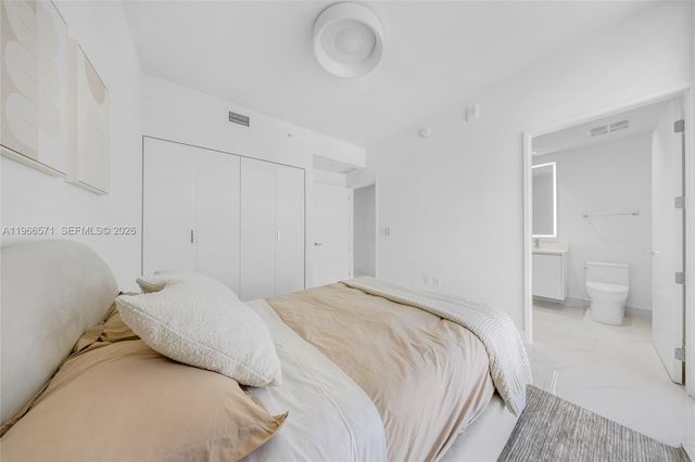 700 NE 24th St 4007, Miami, FL 33137