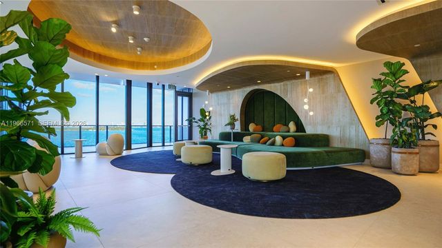 700 NE 24th St 4007, Miami, FL 33137