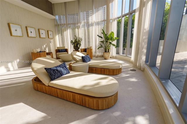 700 NE 24th St 4007, Miami, FL 33137