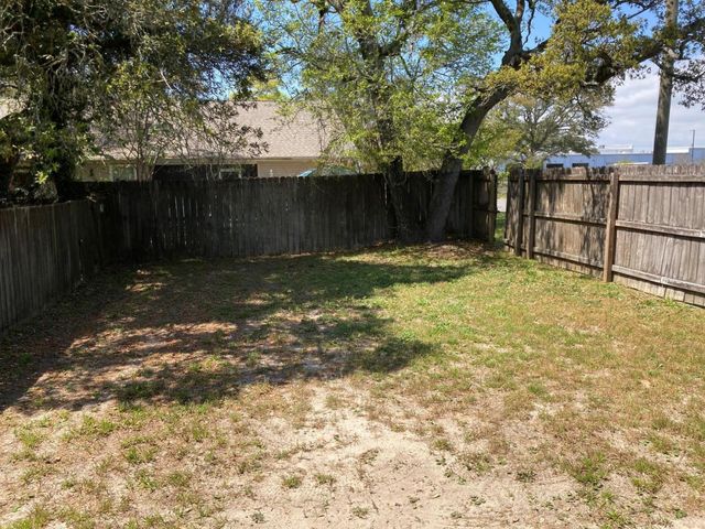 697 Ferguson Drive, Fort Walton Beach, FL 32547