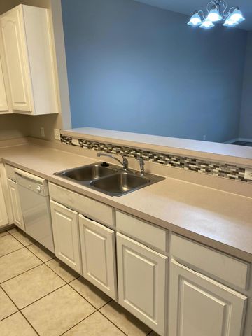 697 Ferguson Drive, Fort Walton Beach, FL 32547