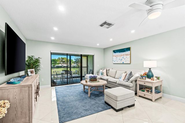 24 Stratford Drive E D, Boynton Beach, FL 33436