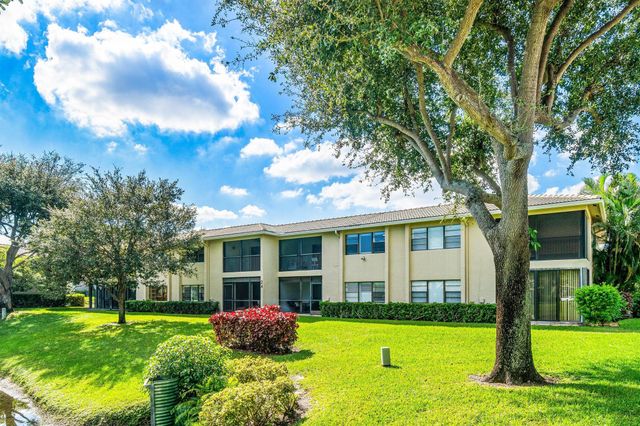 24 Stratford Drive E D, Boynton Beach, FL 33436