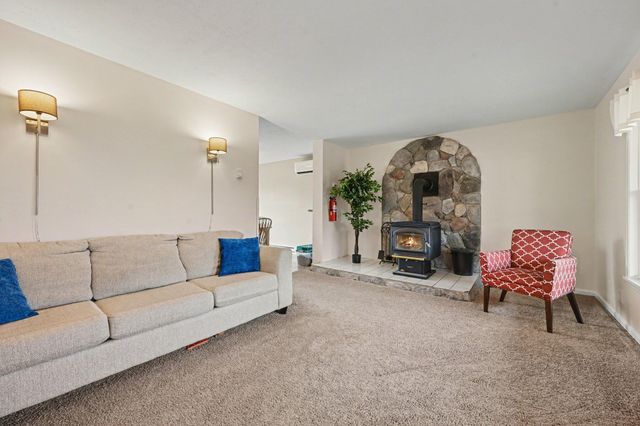 10449 W TU Avenue, Prairie Ronde Twp, MI 49065