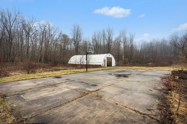 10449 W TU Avenue, Prairie Ronde Twp, MI 49065