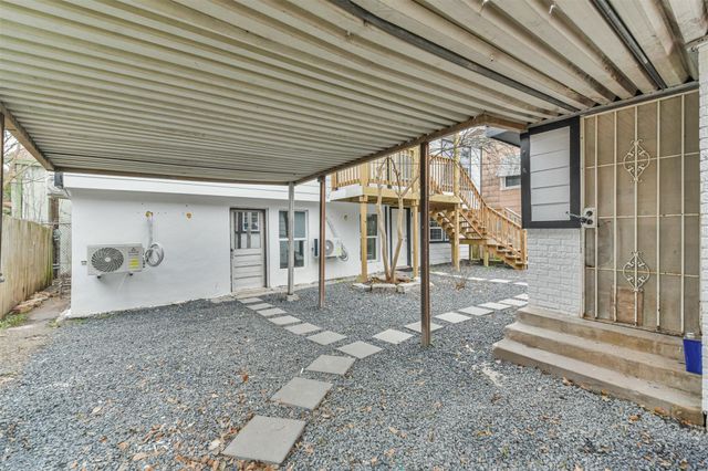 4705 A&B Pease Street, Houston, TX 77023