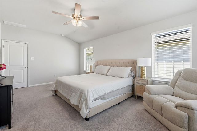 596 Backstays LOOP, Kyle, TX 78640