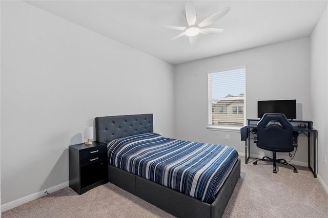 596 Backstays LOOP, Kyle, TX 78640