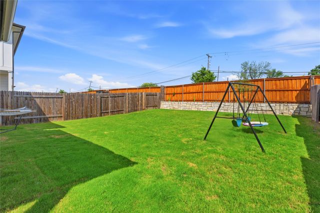 596 Backstays LOOP, Kyle, TX 78640