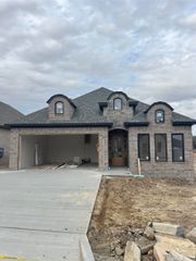 20 Mountain Brook Road, Little Rock, AR 72223