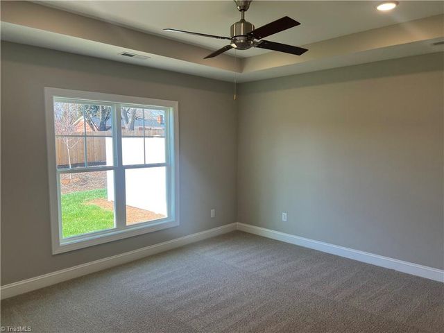 4240 Quartersaw Lane TH6, Clemmons, NC 27012