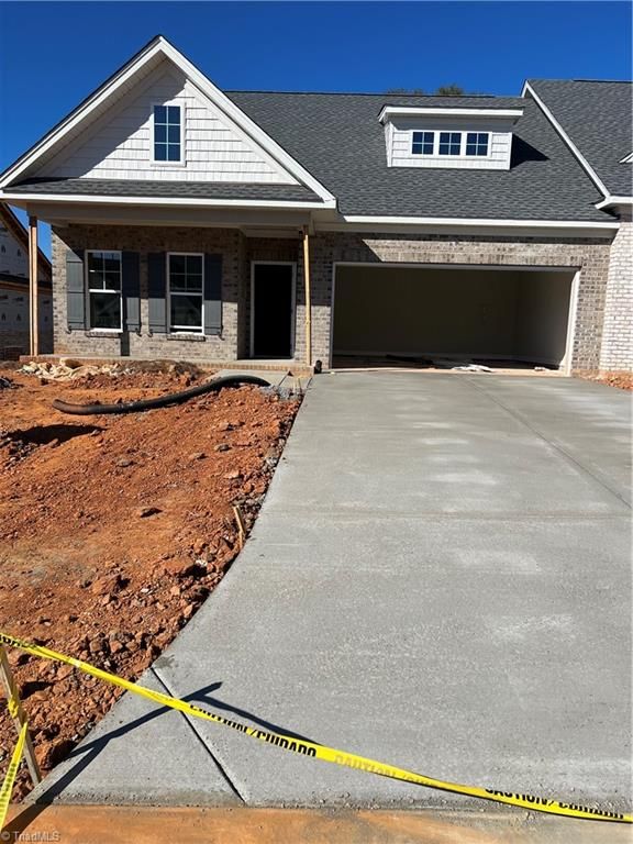 4240 Quartersaw Lane TH6, Clemmons, NC 27012