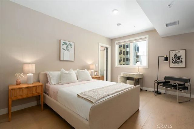 39 S Los Robles 3019, Pasadena, CA 91101