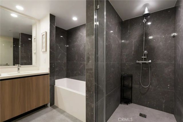 39 S Los Robles 3019, Pasadena, CA 91101