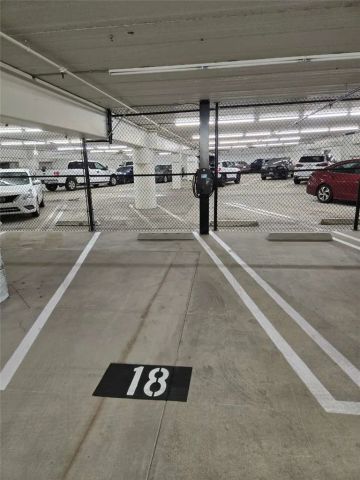 39 S Los Robles 3019, Pasadena, CA 91101