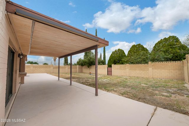 9521 E 29th Street, Tucson, AZ 85748