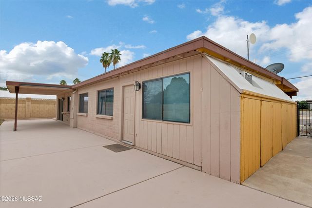 9521 E 29th Street, Tucson, AZ 85748