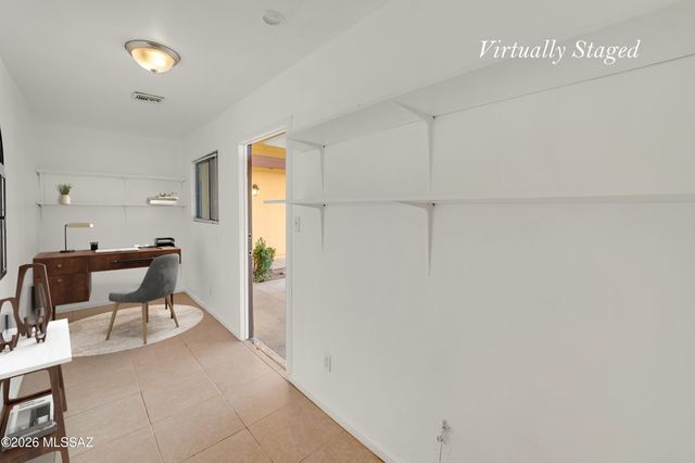 9521 E 29th Street, Tucson, AZ 85748