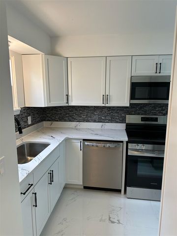 2419 Barnard Street, Saginaw, MI 48602