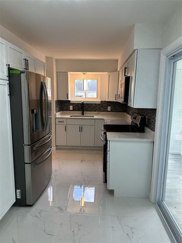 2419 Barnard Street, Saginaw, MI 48602