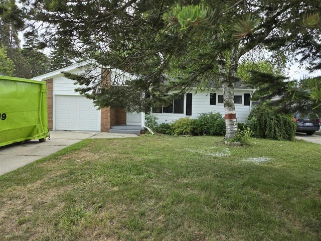 2419 Barnard Street, Saginaw, MI 48602