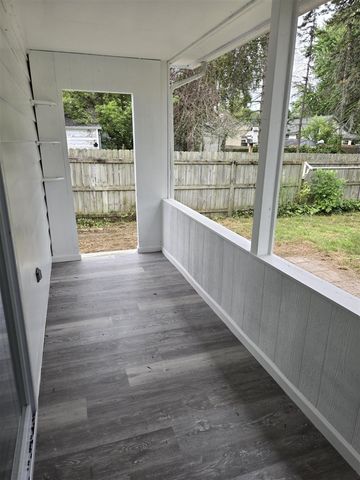 2419 Barnard Street, Saginaw, MI 48602